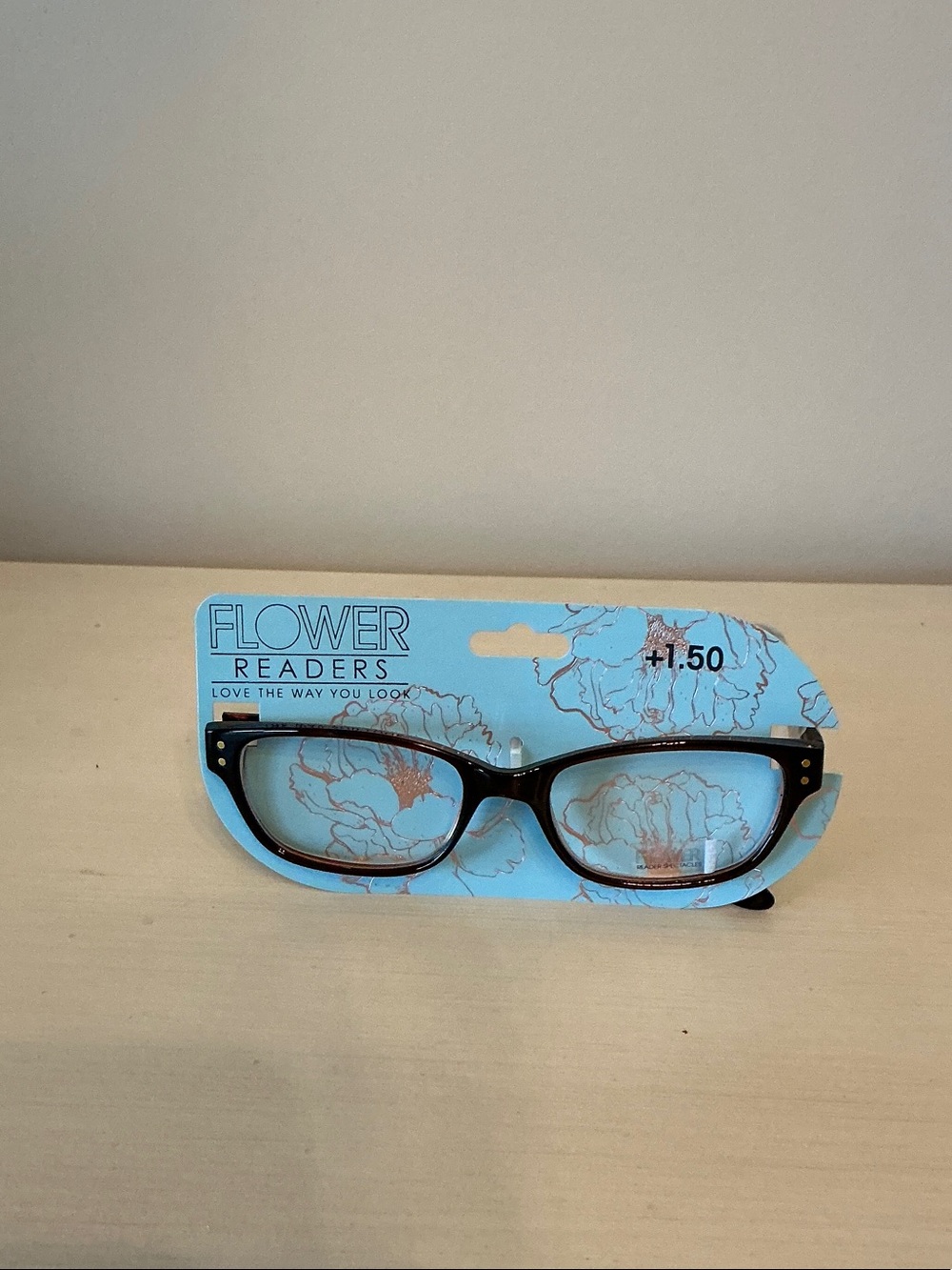 Authentic, FLOWER Readers +1.50 by Drew Barrymore Brown Cat-Eye Reading Glasses